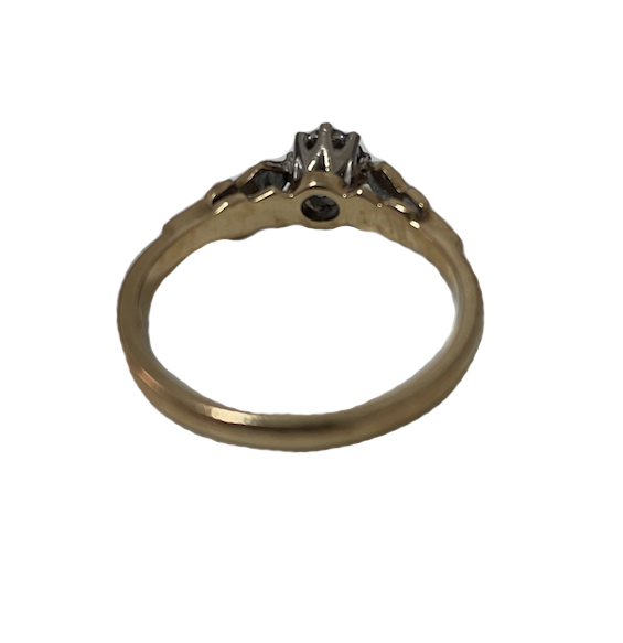Asprey diamonds and gold ring